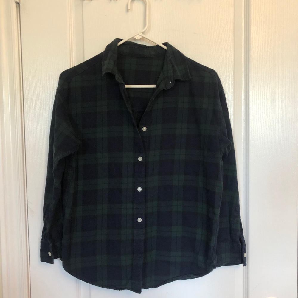 GU Plaid Button Top